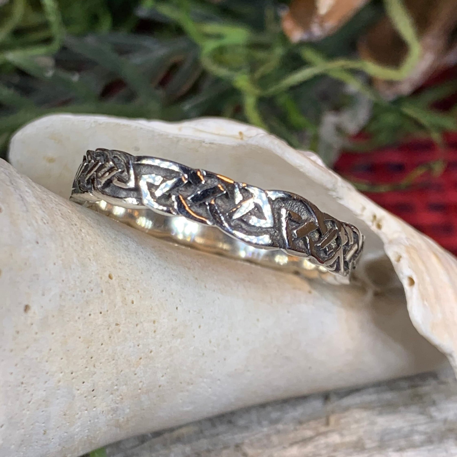 Comfort Celtic Knot Ring -  - Ring