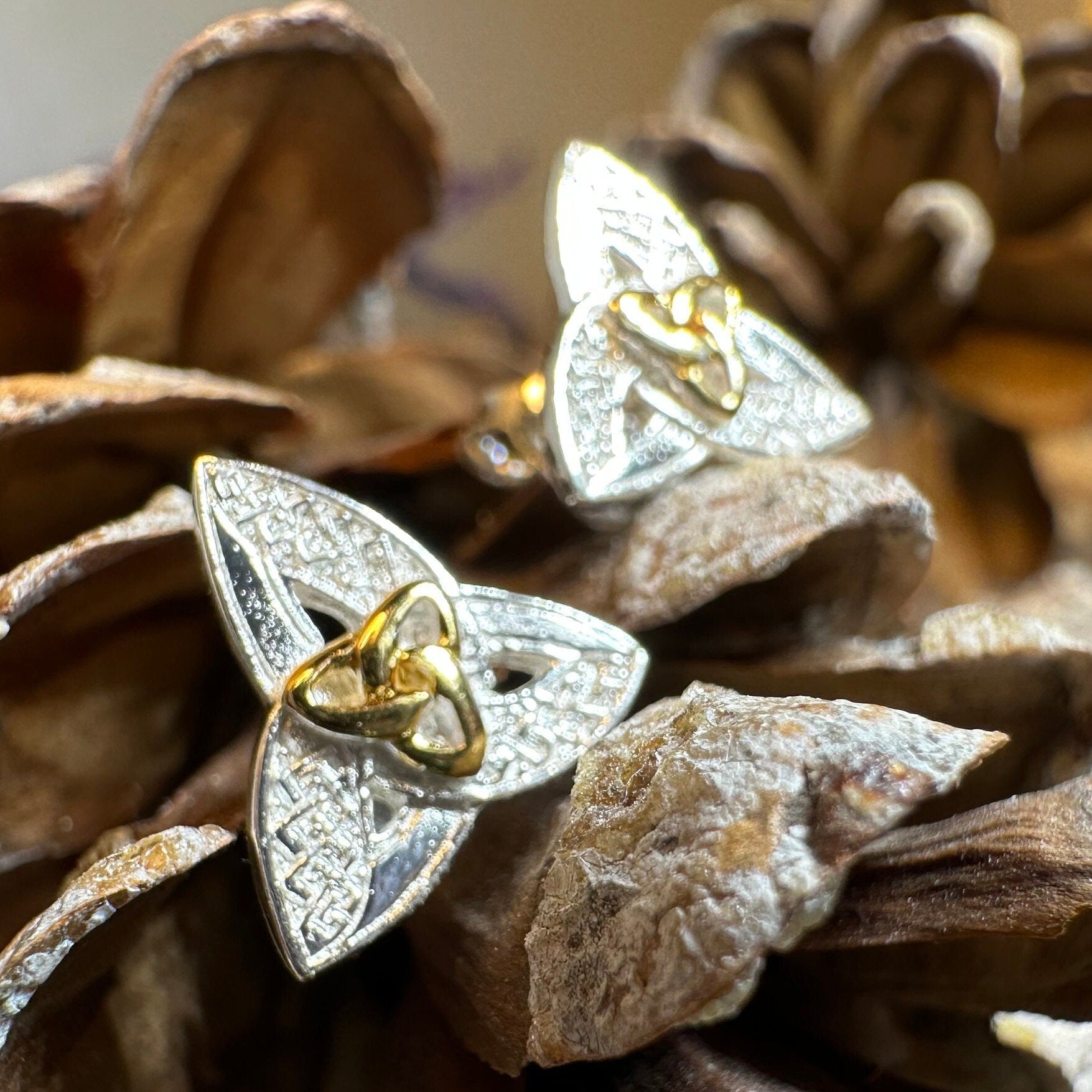 Elegance Trinity Knot Earrings -  - 