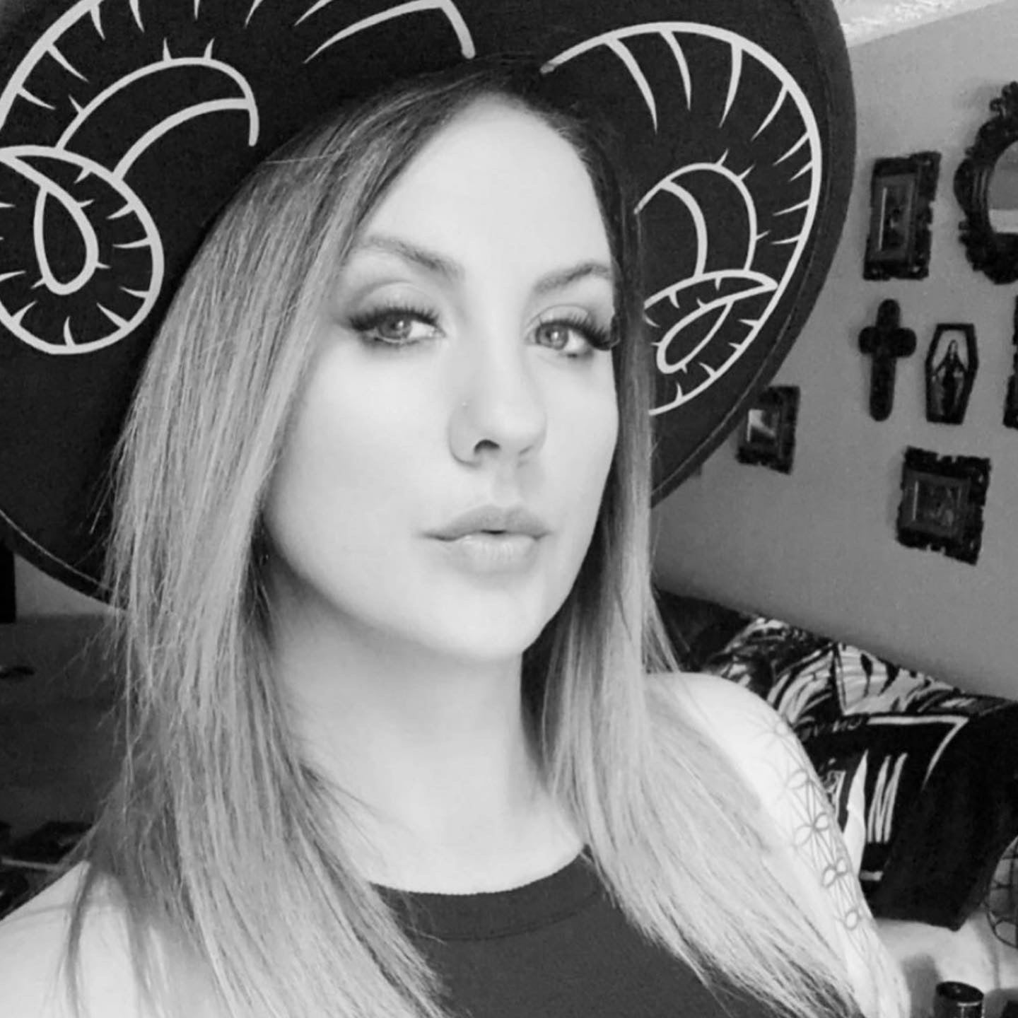 Vegan Felt Wide Brim Hat - XL Brim - "Curly Horns" -  - 