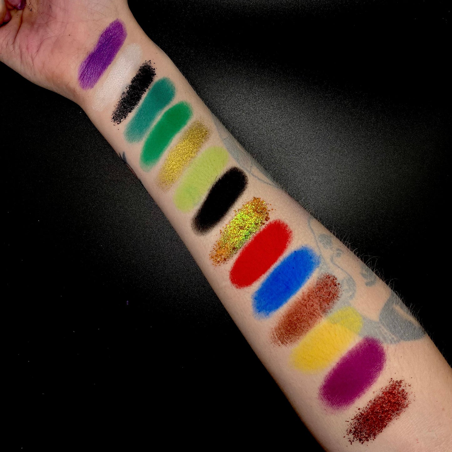 OH! THE HORROR Eyeshadow Palette W/ 12 FX Shades