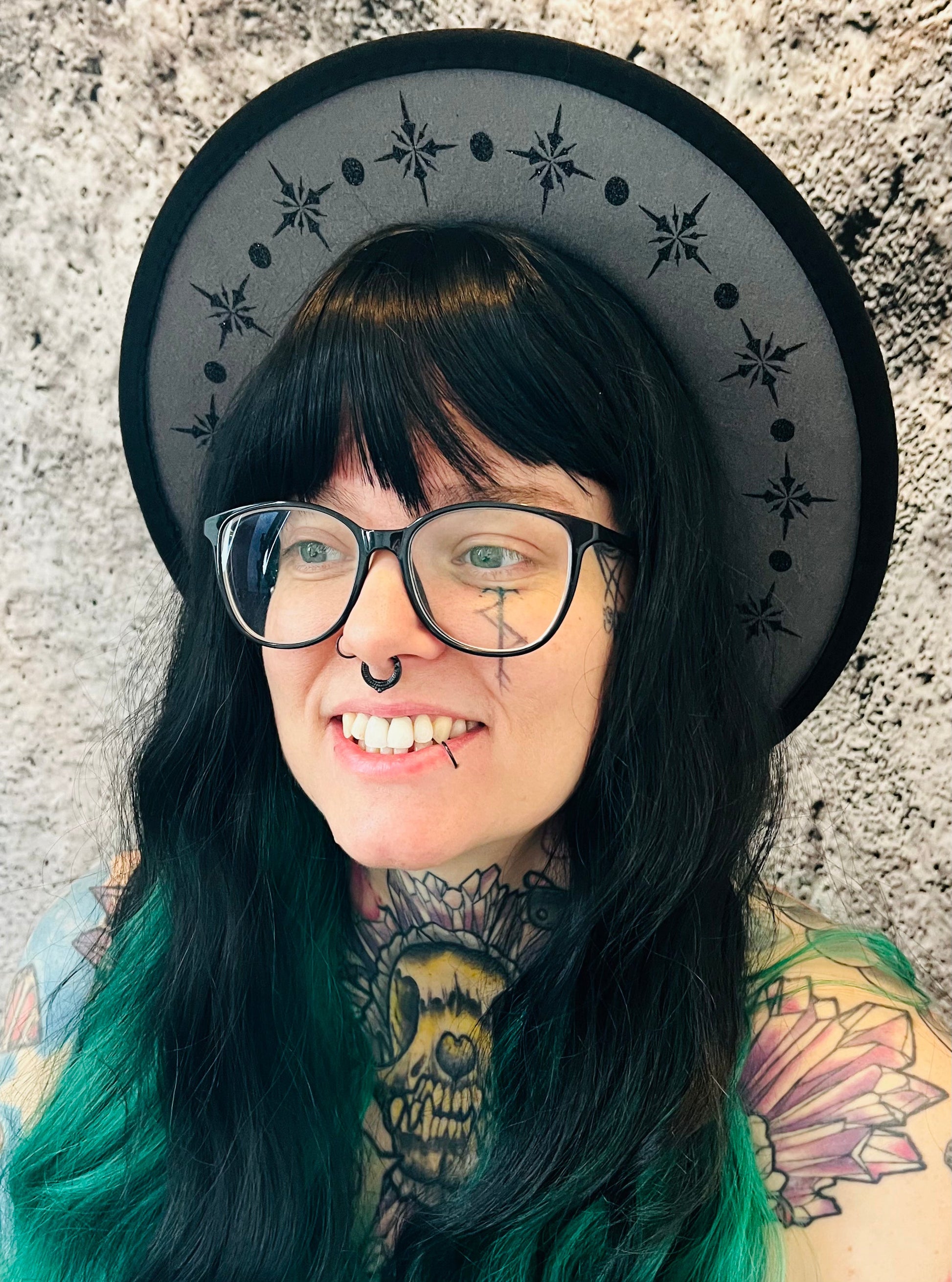 Vegan Felt Wide Brim Hat - "Charcoal Black Starburst" -  - 