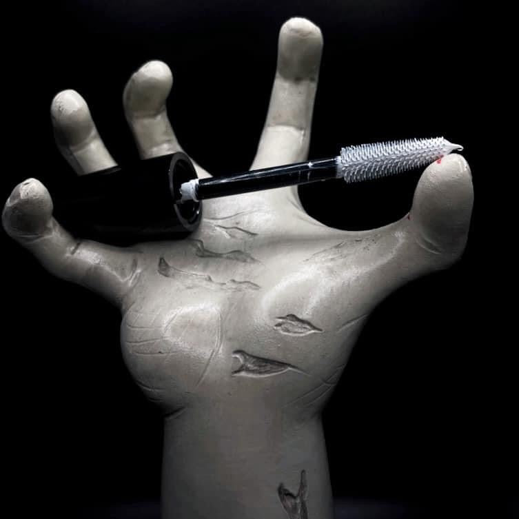 Mortuary Mascara W/ Gothic FX & Bone Wand – Creature Cosmetics