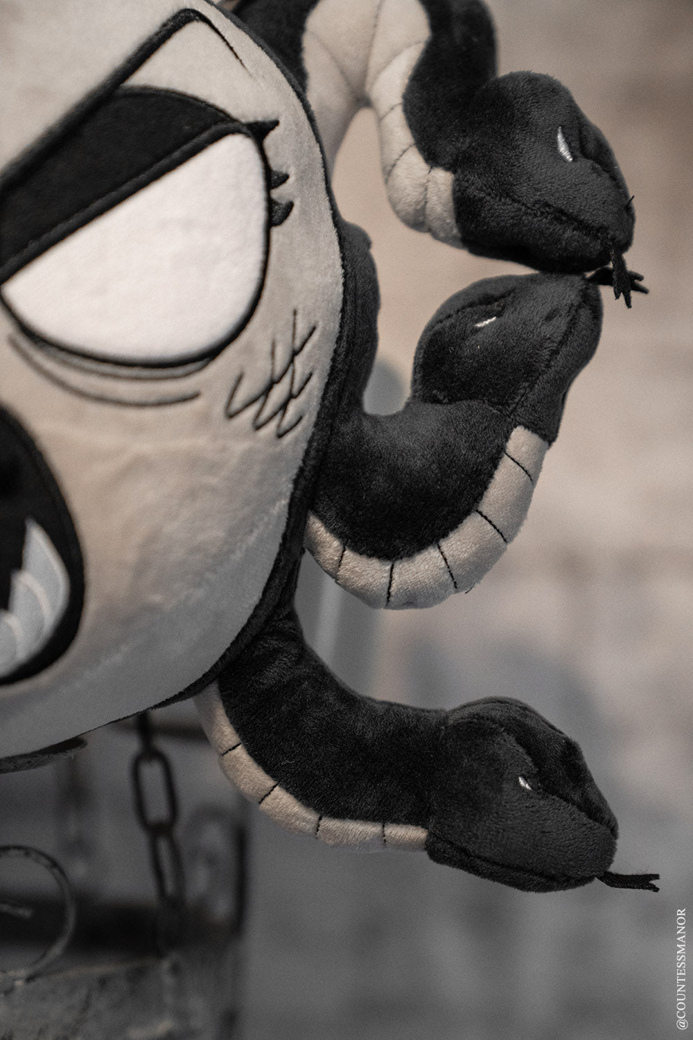 Medusa's Head Plush Toy