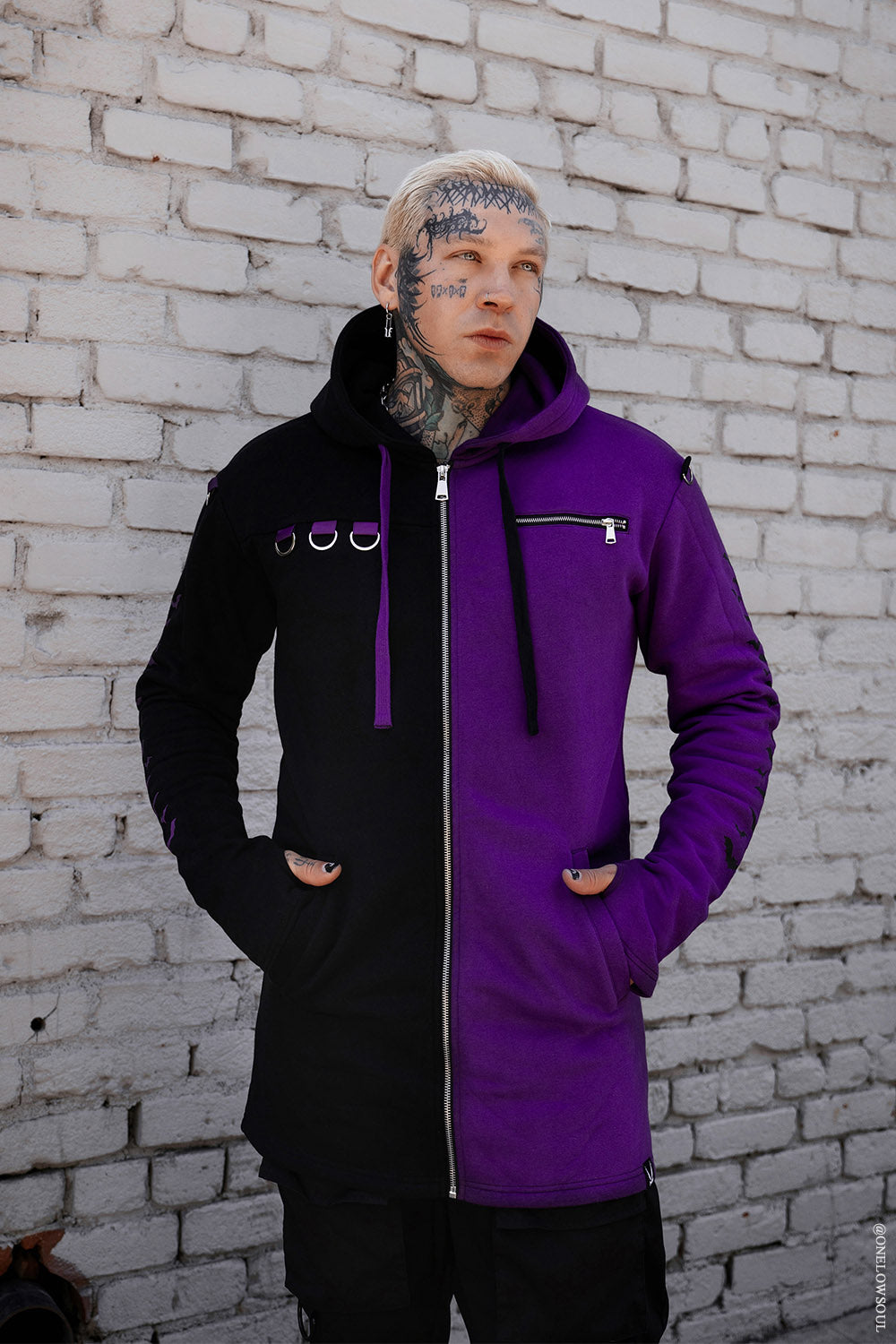 Split Mage Hoodie [Black/Purple]