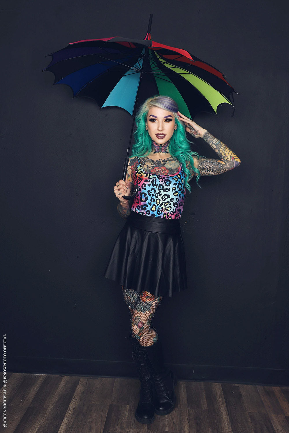 Batwing Pagoda Umbrella [Goth Rainbow]