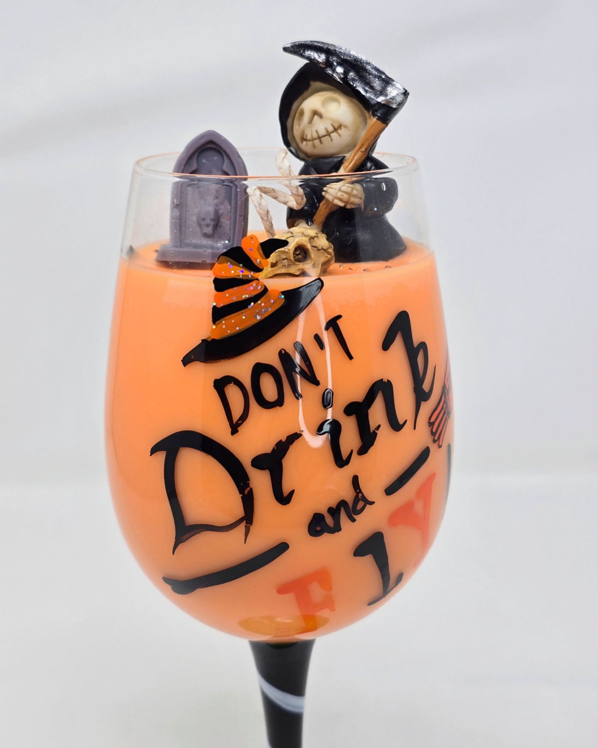 Artisan One Moon Flame Dont Drink & Fly Wine Glass Candle Cinnamon Apple Orange 18oz